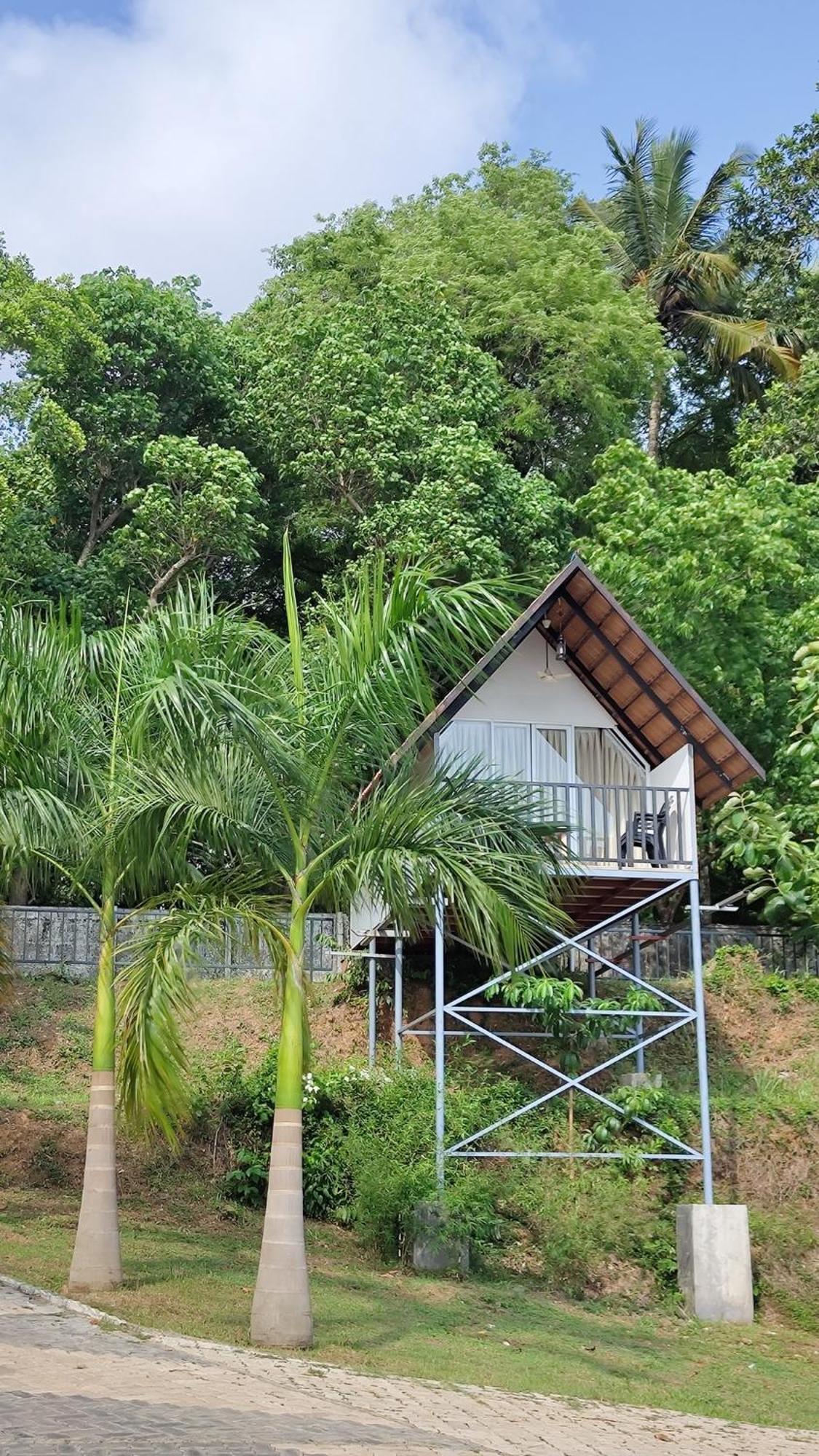 Ripples Backwater Resort, Kollam Bagian luar foto